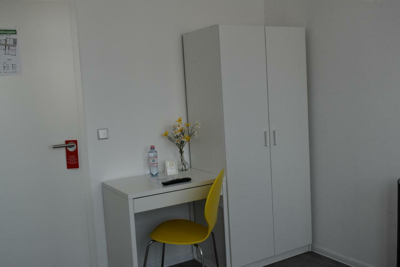 Motel Schoenefeld Großziethen Extérieur photo